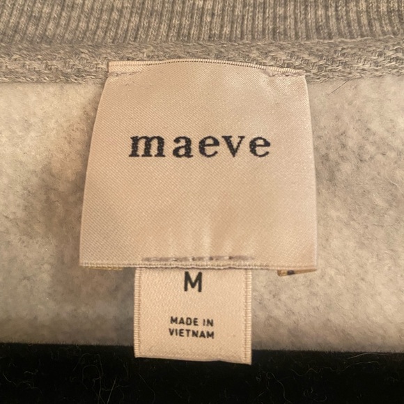 Maeve by Anthropologie V-Neck Twofer Sweatshirt Top – Medium (Oversized) SKU358 - Picture 12 of 13